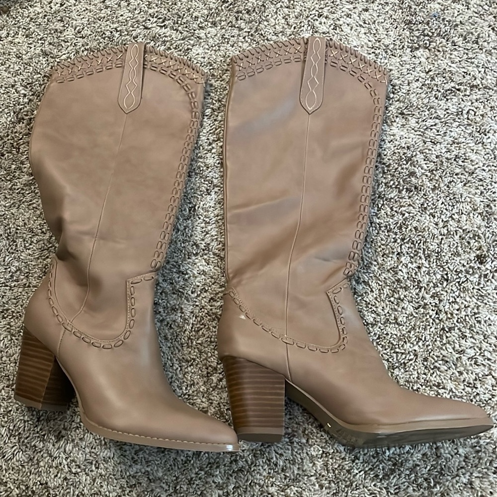 Billini Finley Cowboy Boot from Show Me Your Mumu